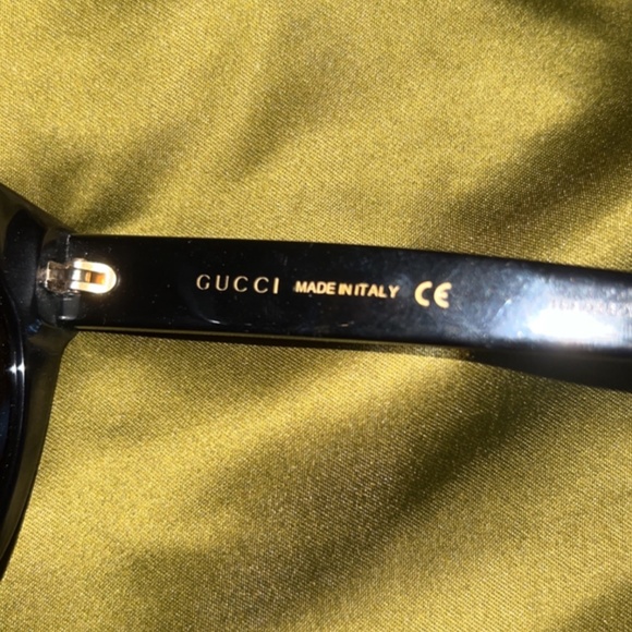Acetate Floral Gucci Sunglasses - NWOT - Picture 7 of 10